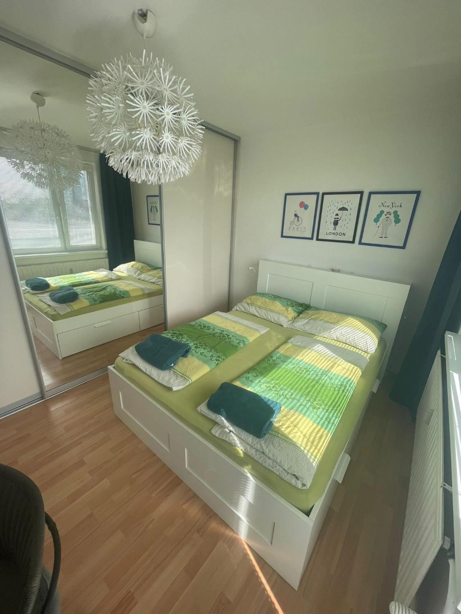 Park View City Center Location Apartment With Balcony Pressburg Exterior foto